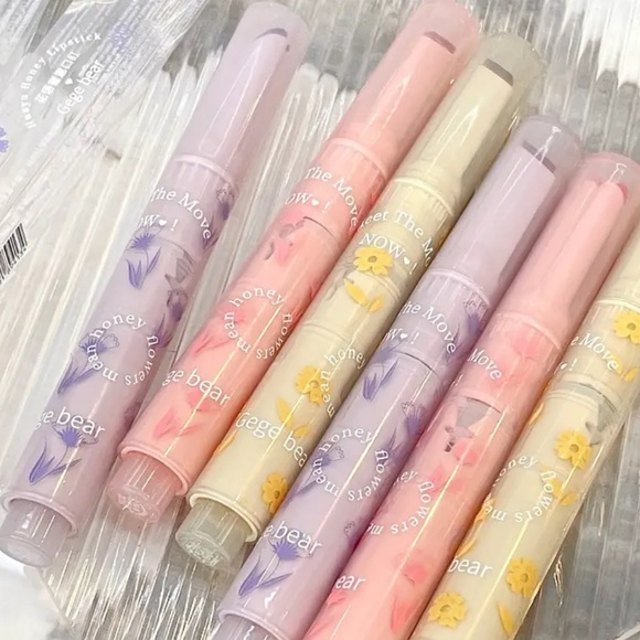 NWT SHEER LIPSTICK COLOR #05 - Picture 4 of 4